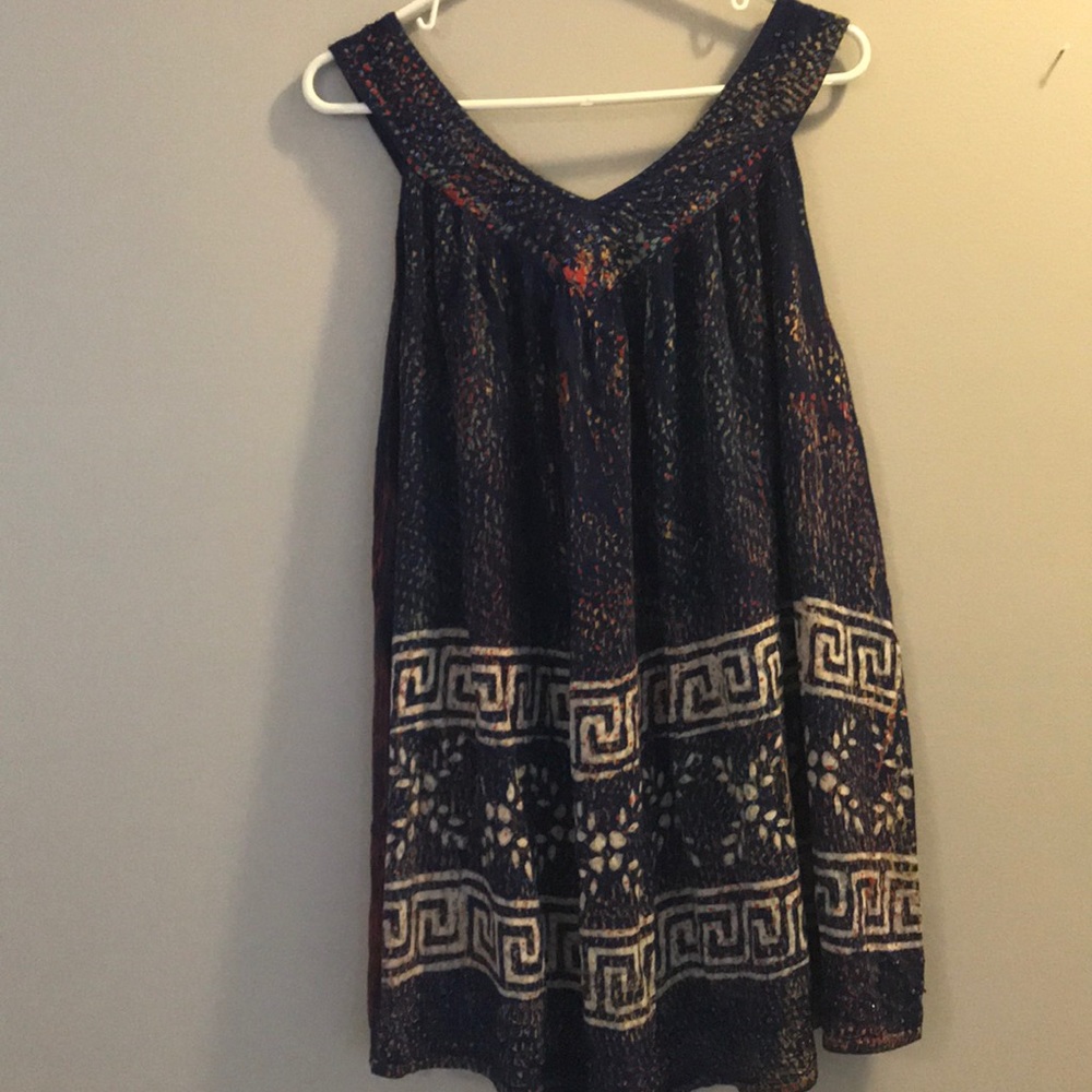 Comfy flow dress. Beautiful bohemian print.